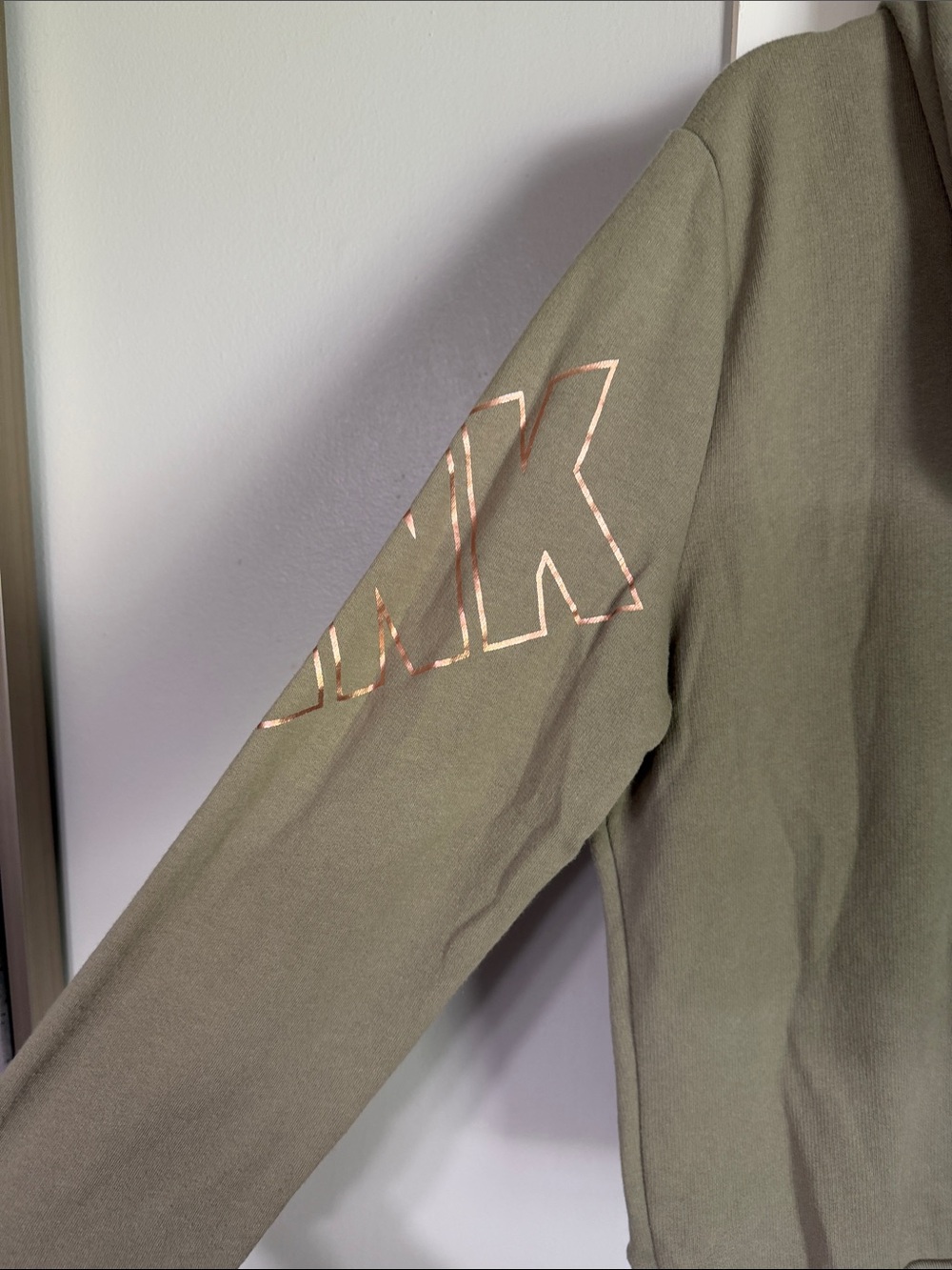 Sweater Subcategory Identification - Picture 5 of 5
